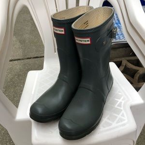 Size 9 hunter original gloss short rain boot